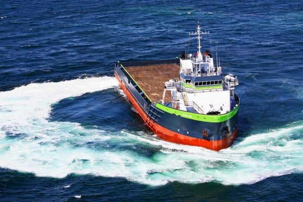 261' DP2 SUPPLY BOAT "HILDA LAB"
