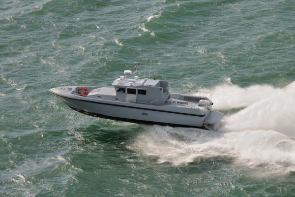 COUACH "PLASCOA 1300" PATROL BOAT
